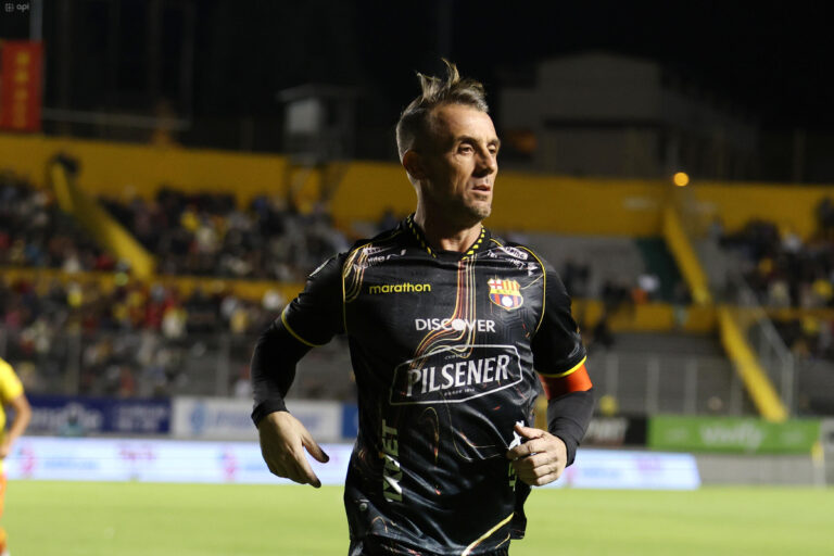 Damián Díaz: “Imagínate si yo estaba en el Centenario, me liquidaban”