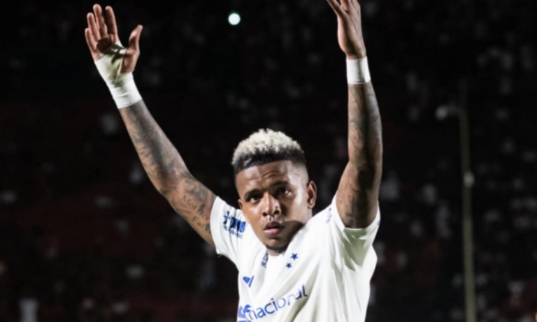 (VIDEO) Keny Arroyo brilló con gol y asistencia en la victoria de Cruzeiro