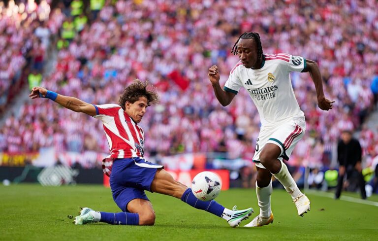 (VIDEO) Atlético de Madrid se queda con el derbi y supera al Real Madrid en LaLiga