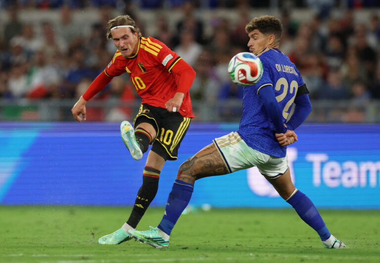 (VIDEO) VAN BOMMEL LE GANA EL DUELO A MANCINI: Bélgica derrotó a Italia en el inicio de la Nations League