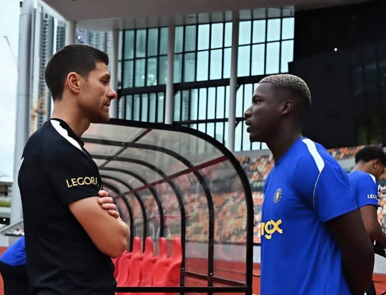Xabi Alonso explicó la decisión de no convocar a Moisés Caicedo ante el Arsenal