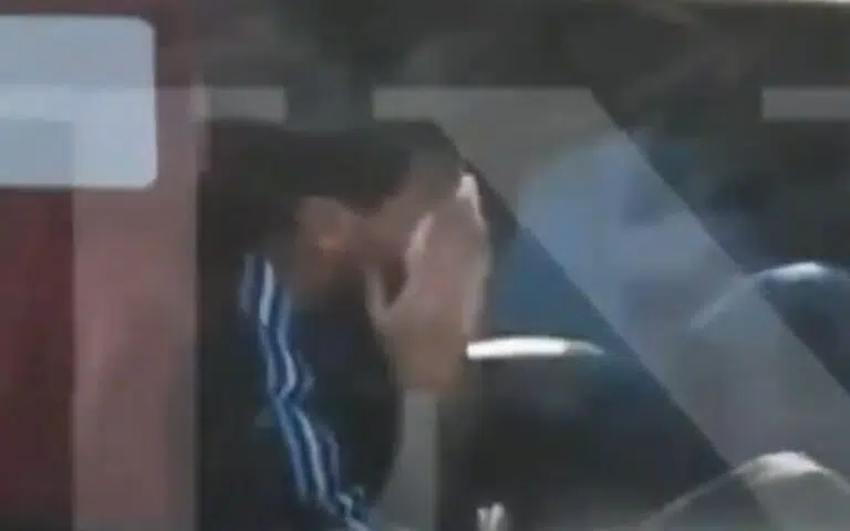 (VIDEO) Las lágrimas de Messi en el bus de Argentina previo a su despedida
