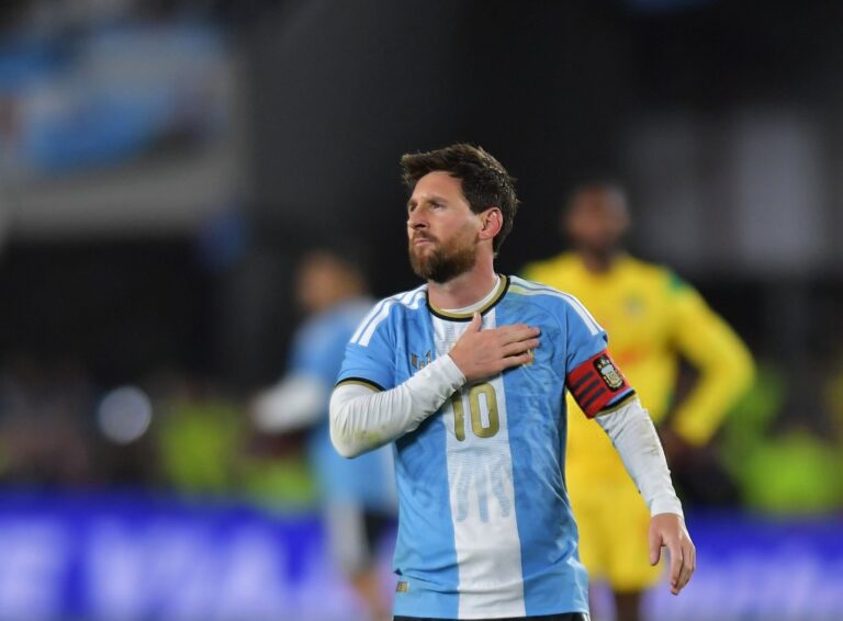 (VIDEO) APLAUSOS PARA LEO: El homenaje en el minuto 10 para Messi