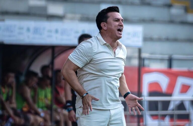OFICIAL: Pool Gavilánez fue suspendido dos partidos tras la denuncia de LDU