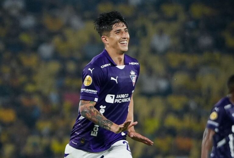 EN RACHA: Fernando Cornejo y su lista de goles ante Barcelona